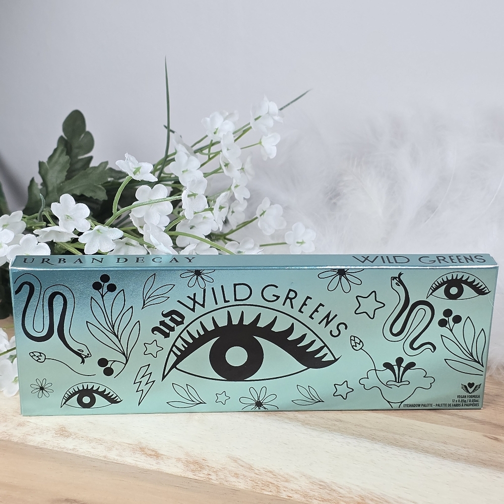 Urban Decay Wild Greens Eye Shadow Makeup Palette Vegan Formula Full Size New - Picture 3 of 16